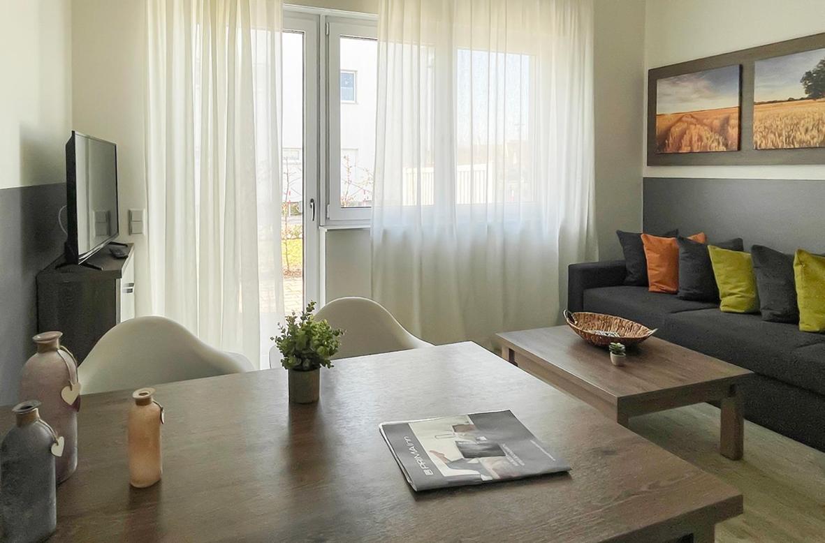 Prima Inn Ferienwohnungen Seetor Residenz Нойруппин Экстерьер фото