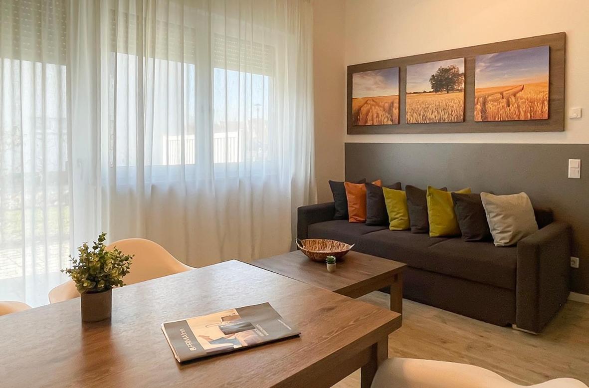 Prima Inn Ferienwohnungen Seetor Residenz Нойруппин Экстерьер фото